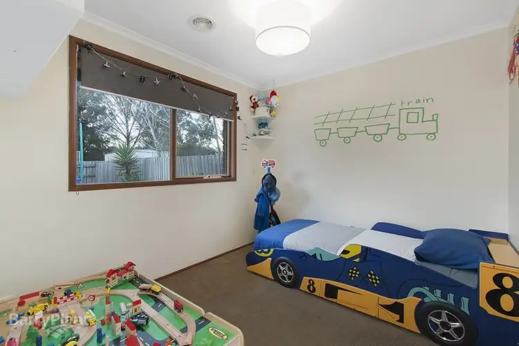 Seventh view of Homely house listing, 7 Cooney Close, Berwick VIC 3806