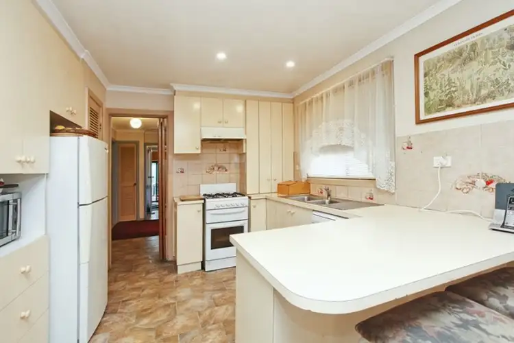 Second view of Homely house listing, 6 Herbert Avenue, Hoppers Crossing VIC 3029