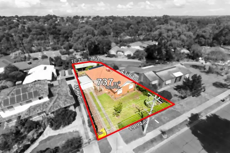Second view of Homely house listing, 142 Bellevue Avenue, Rosanna VIC 3084