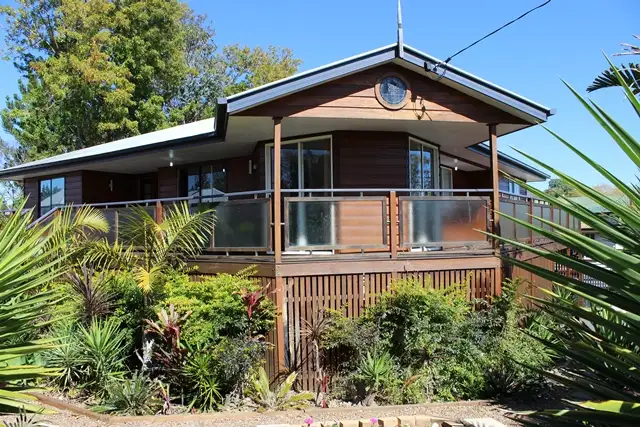 47 Glebe Road, Newtown QLD 4305