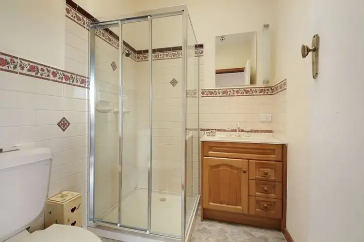 Fifth view of Homely house listing, 584 Centre Road, Bentleigh VIC 3204