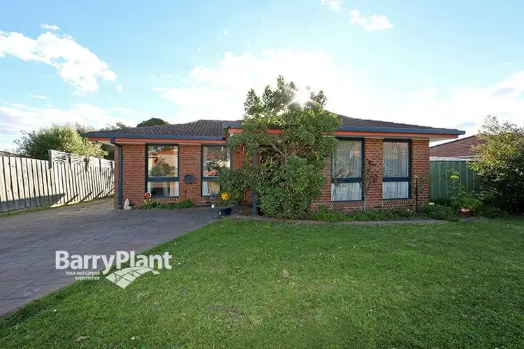 7 Davison Crescent, Ferntree Gully VIC 3156