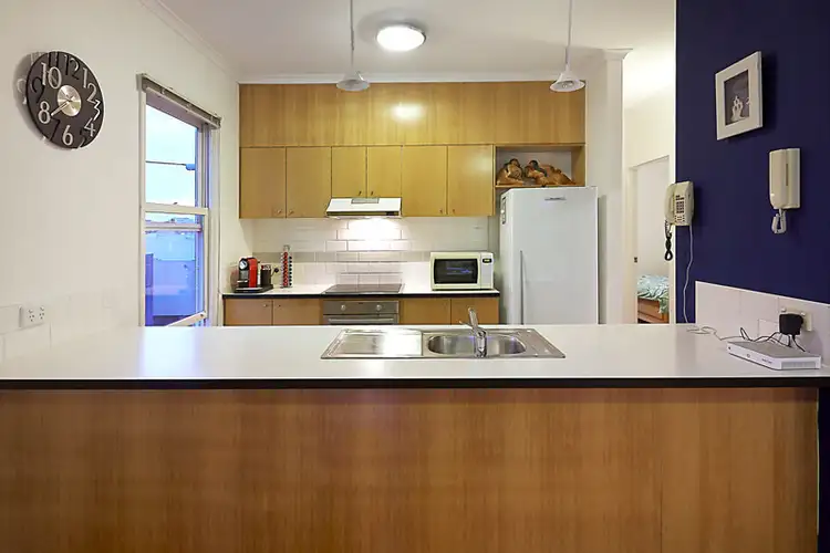 Sixth view of Homely apartment listing, 6/100 Dodds Street, Southbank VIC 3006