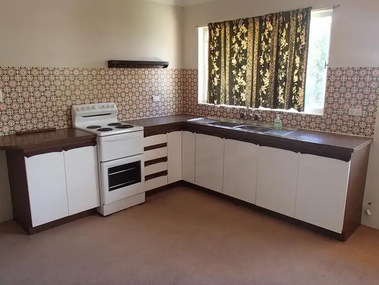 Third view of Homely house listing, 10 Ellevsen Street, Stanthorpe QLD 4380