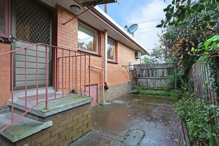 Fifth view of Homely unit listing, 1/40 Arlington Street, Ringwood VIC 3134
