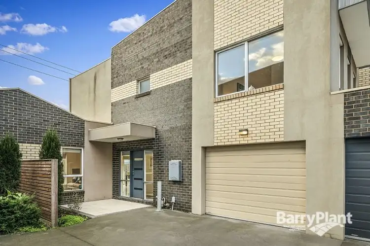 9 Woiwurung Crescent, Coburg VIC 3058