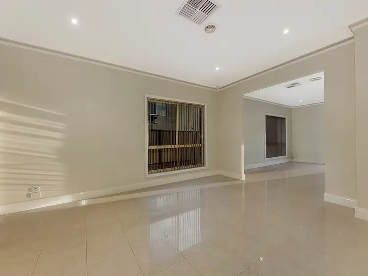 Fourth view of Homely house listing, 6 Kingsbridge Circuit, Cairnlea VIC 3023