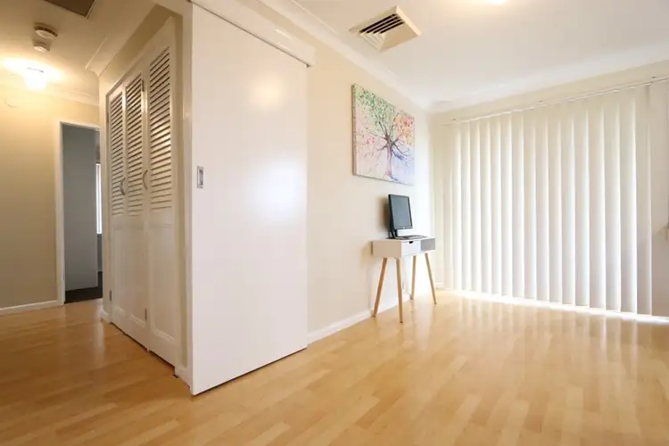 Fourth view of Homely house listing, 9 Hartigan Close, Rutherford NSW 2320