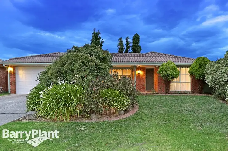 33 Magdalena Place, Rowville VIC 3178