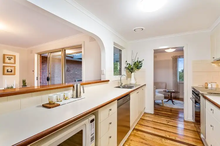 Fifth view of Homely house listing, 38 Allima Avenue, Yallambie VIC 3085