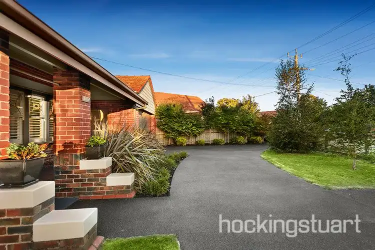 Second view of Homely house listing, 5 Daniell Crescent, Caulfield VIC 3162