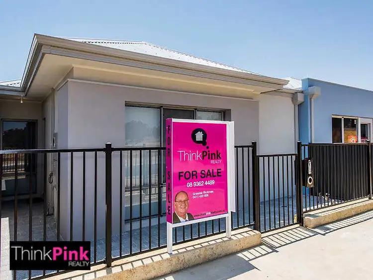 259 Lake Valley Drive, Lakelands WA 6180