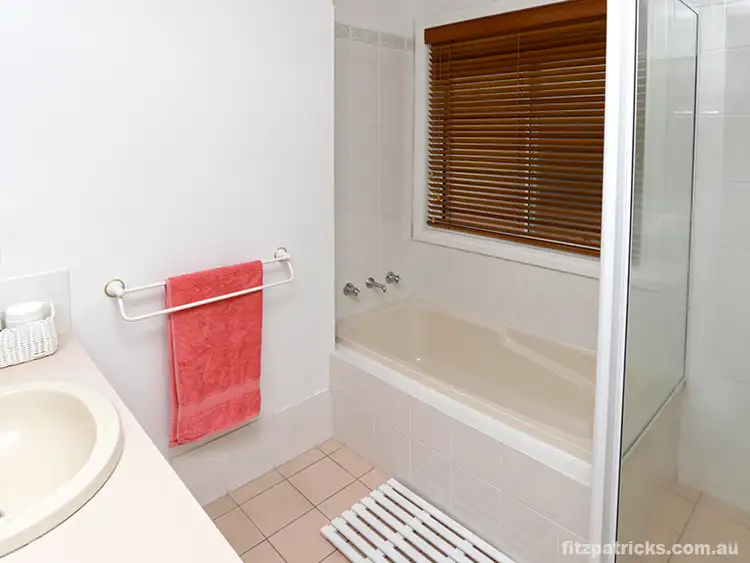 Sixth view of Homely house listing, 4 Chisholm Place, Lloyd NSW 2650