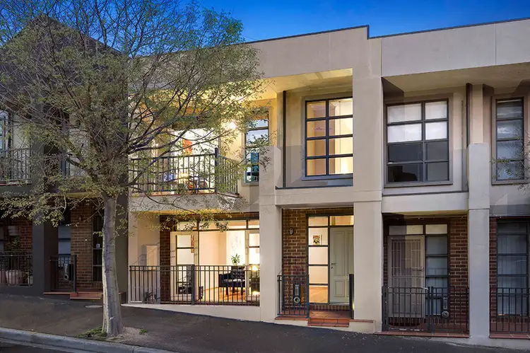 88 Newton Street, Kensington VIC 3031