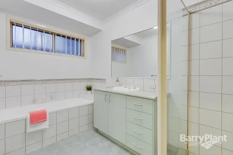 Sixth view of Homely house listing, 29 Kenswick Drive, Hillside VIC 3037