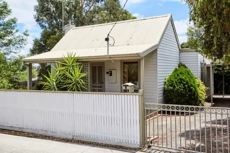 3 Fox Street, East Bendigo VIC 3550