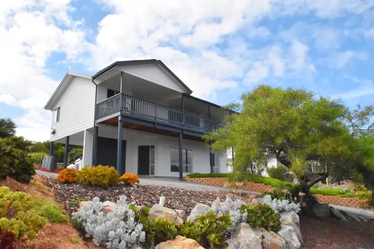 6 Dorset Court, Carrickalinga SA 5204