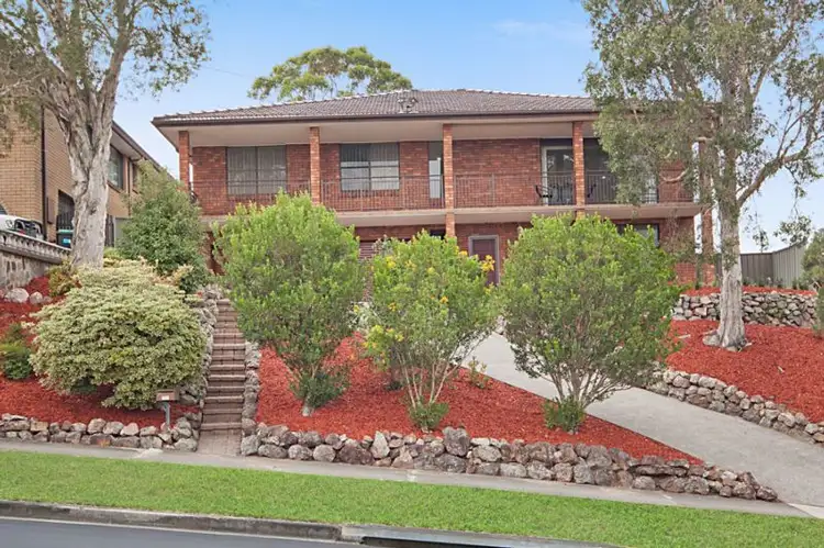 5 Cambronne Parade, Elermore Vale NSW 2287