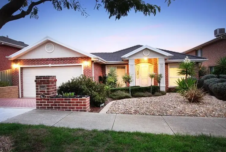 7 Mitchell Court (Alanbrae), Attwood VIC 3049