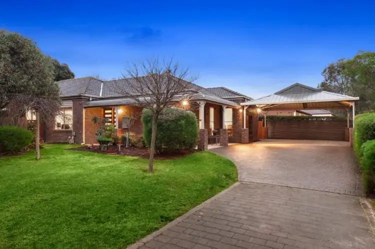 4 Peronne Walk, Yallambie VIC 3085