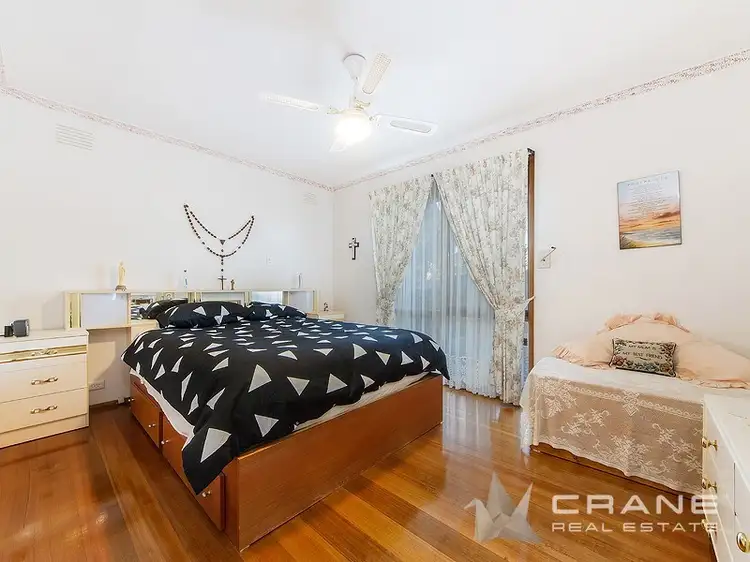 Sixth view of Homely house listing, 7 Elba Place, Keilor Downs VIC 3038