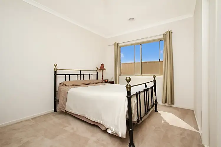 Fifth view of Homely house listing, 6 Finlay Court, Kilmore VIC 3764