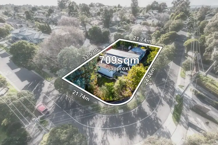 31 Boronia Grove, Doncaster East VIC 3109