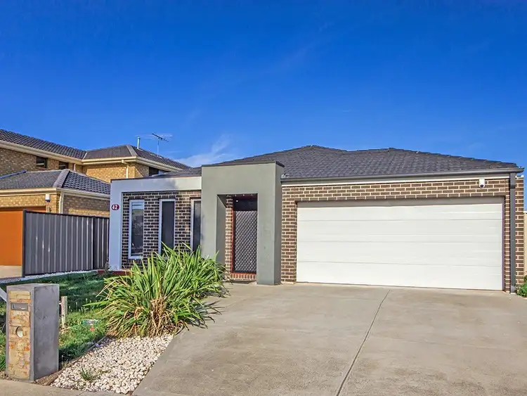 42 Bradman Drive, Tarneit VIC 3029