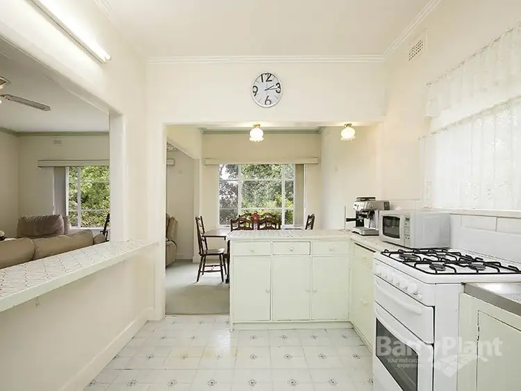 Fifth view of Homely house listing, 298 Highbury Road, Mount Waverley VIC 3149