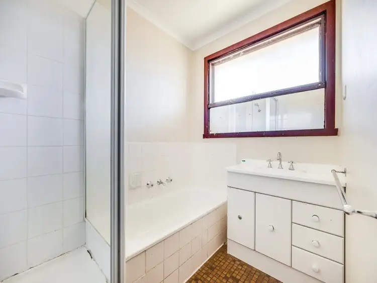 Sixth view of Homely unit listing, 5/15 Reservior Road, Frankston VIC 3199