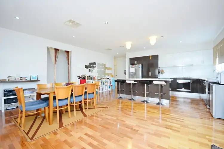 Sixth view of Homely house listing, 5 Eminence Way, Craigieburn VIC 3064