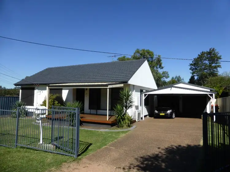 Main view of Homely house listing, 14 Gwen Parade, Raymond Terrace NSW 2324