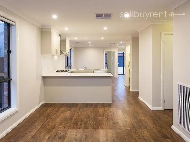 Fifth view of Homely townhouse listing, 2/4-6 WILSON STREET, Wodonga VIC 3690