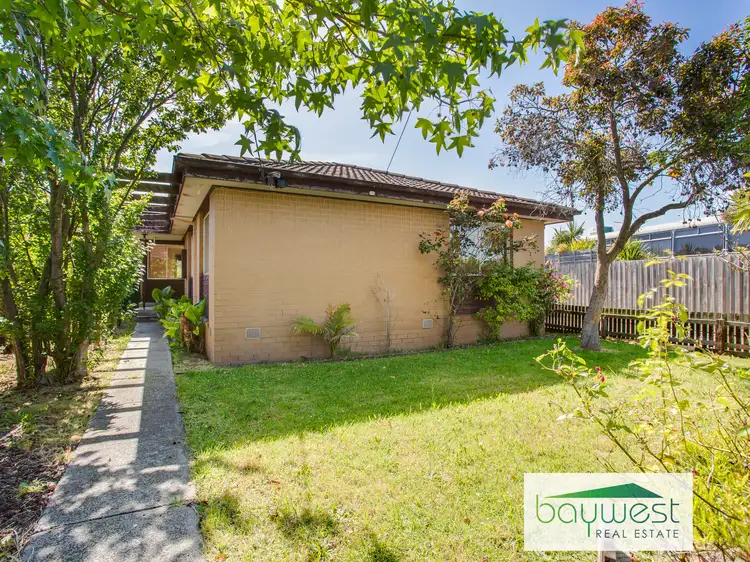 Second view of Homely house listing, 5 Onslow Court, Hastings VIC 3915