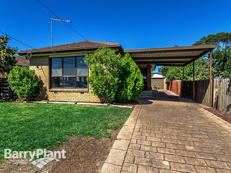 11 Tullaroop Court, St Albans VIC 3021
