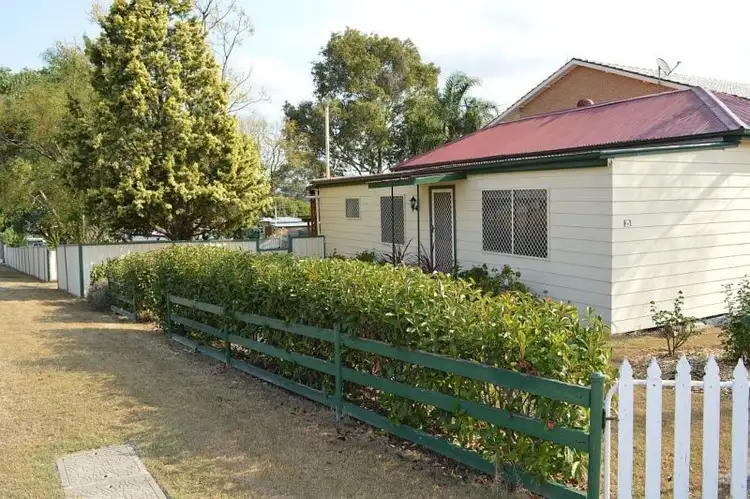25 Burnett Street, Cessnock NSW 2325