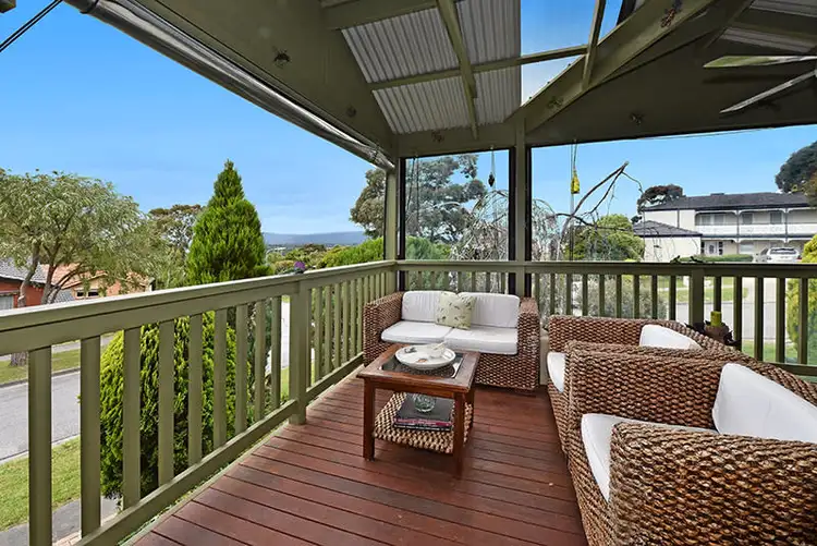 5 Stockade Drive
