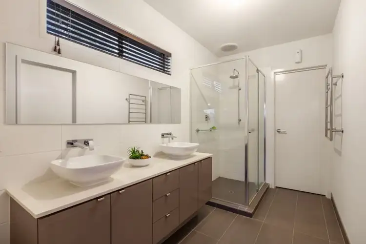 Sixth view of Homely house listing, 10 Ludeman Drive, Wollert VIC 3750
