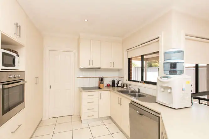 Fifth view of Homely house listing, 8/803-805 Irymple Avenue, Irymple VIC 3498