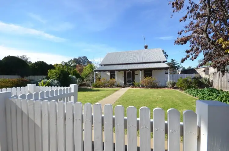 88 Hovell Street, Echuca VIC 3564
