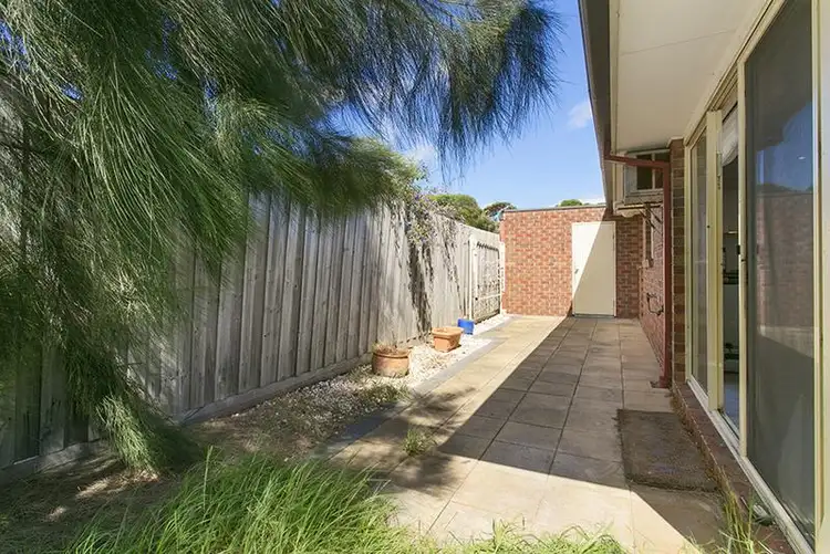 Sixth view of Homely townhouse listing, 2/21 Sherwood Avenue, Chelsea VIC 3196