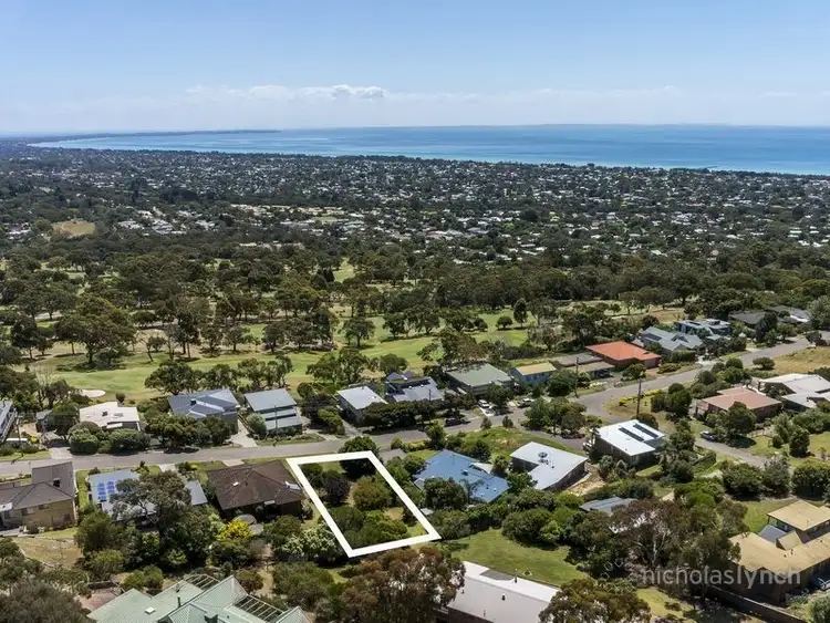 35 St Andrews Avenue, Rosebud VIC 3939