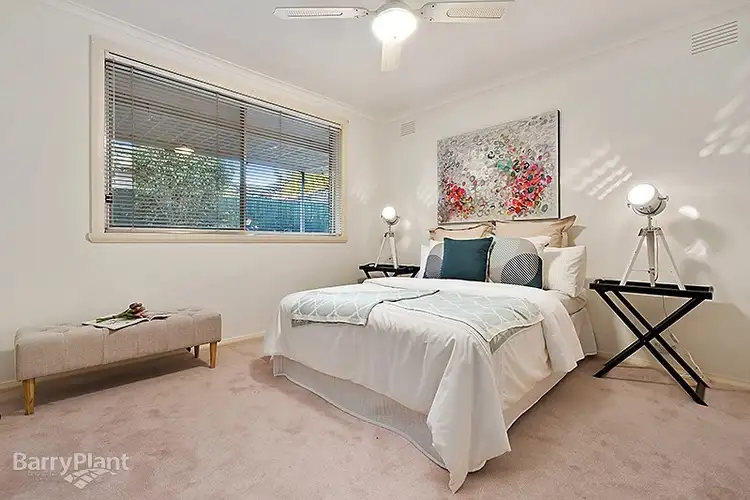 Fifth view of Homely unit listing, 2/1 Winbourne Road, Mount Waverley VIC 3149