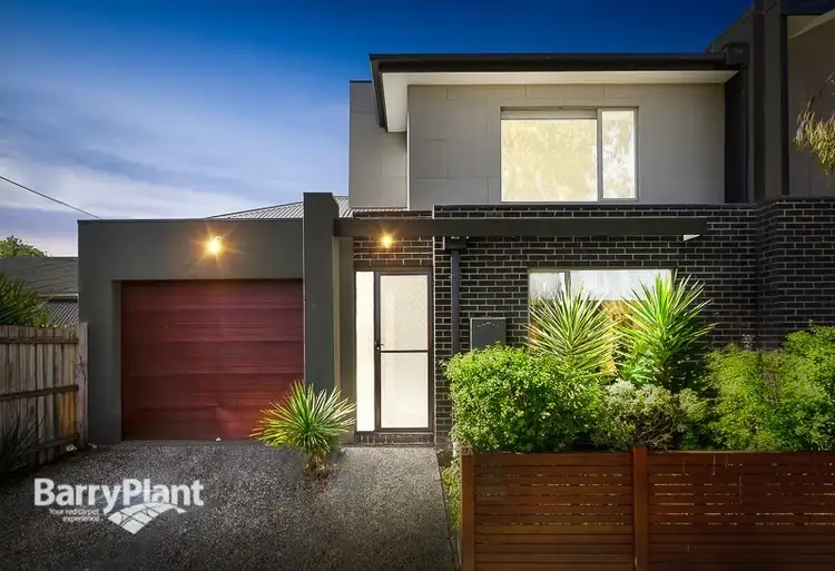 2A Warwick Road, Pascoe Vale VIC 3044