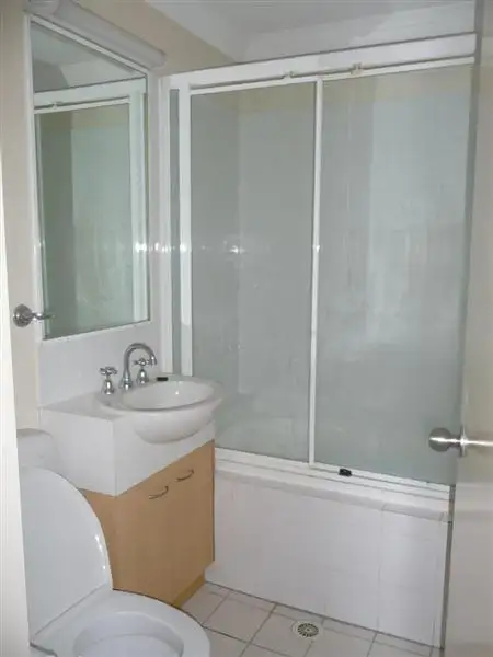 Fourth view of Homely unit listing, 1/182 Carmody Road, St Lucia QLD 4067