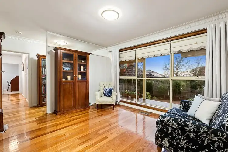 Main view of Homely unit listing, 1/10 Madeleine Street, Doncaster VIC 3108