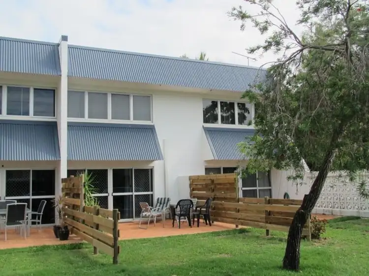 5/16 The Esplanade Nelly Bay, Magnetic Island QLD 4819