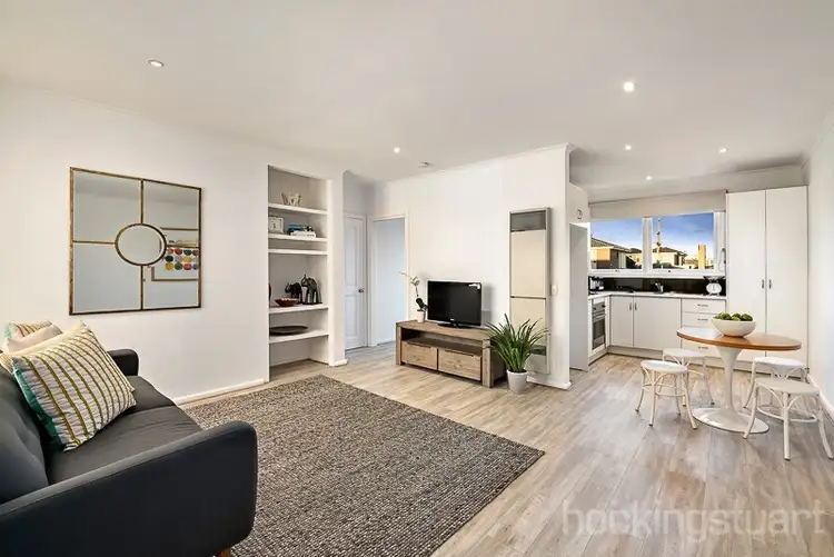 Third view of Homely townhouse listing, 2/3 Wonga Court, Bentleigh East VIC 3165