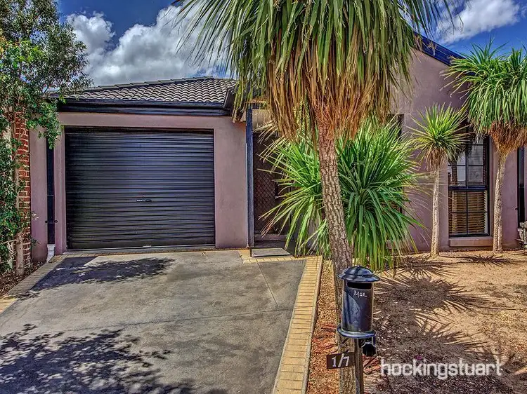 1/7 Jade Way, Hillside VIC 3037