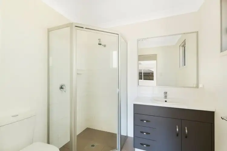 Fifth view of Homely unit listing, 2/13 McMorrow Street, Kearneys Spring QLD 4350